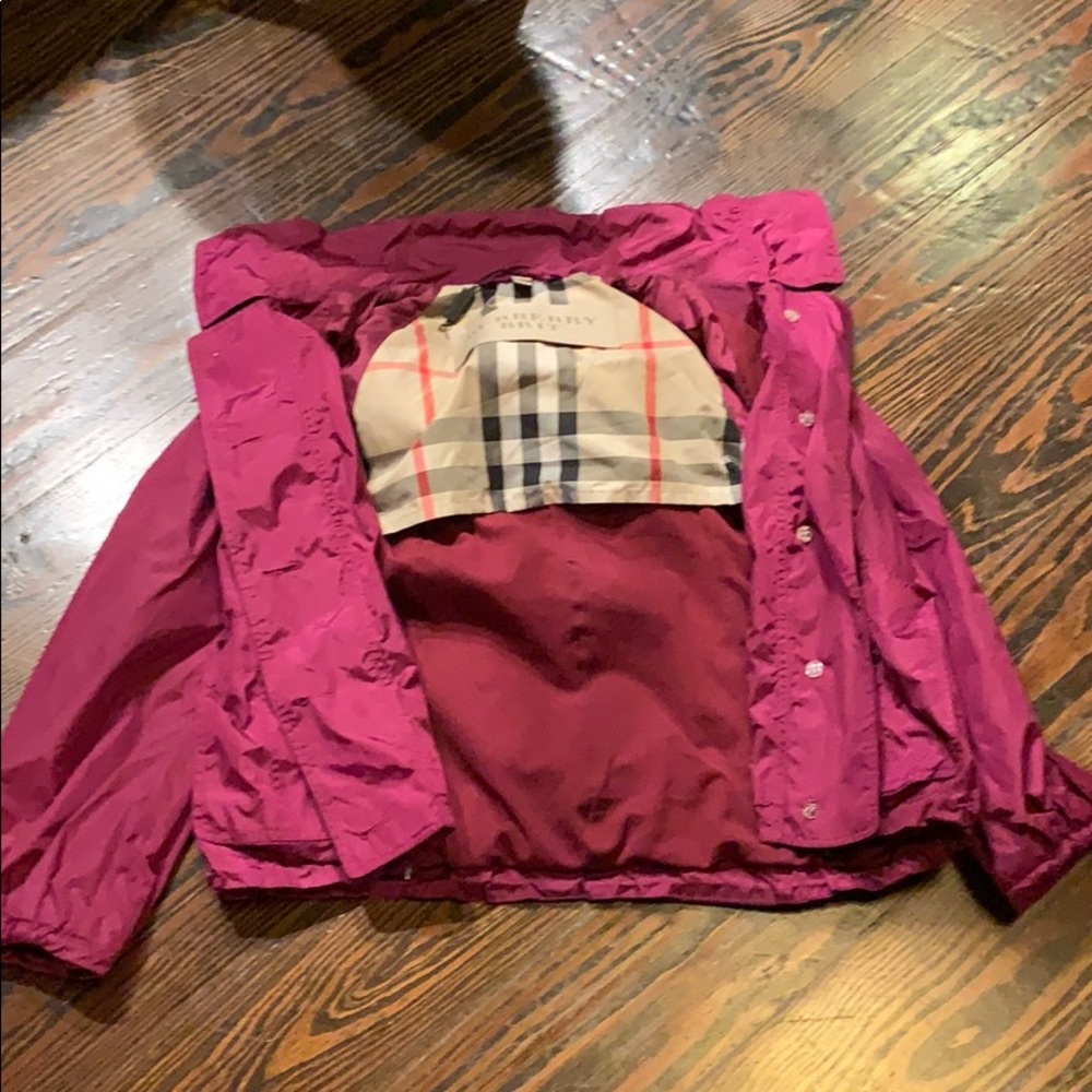 Cropped Burberry Rain Coat